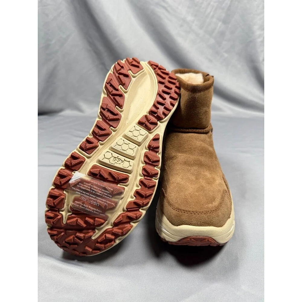 UGG CA805 Classic Weather Waterproof Boots Mens Size 4 Chestnut 1112369 Fleece